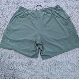 Lululemon Pace Breaker Green Lined Shorts 7" XXL Running Comfort Athleisure 2XL